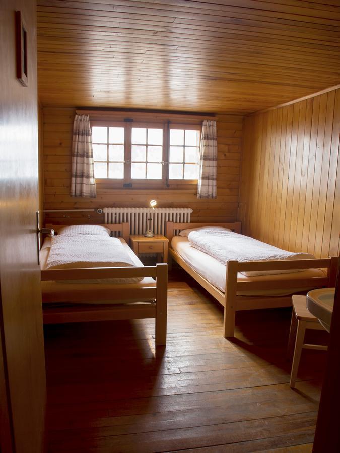 Refuge De Plan-Francey Hotel Moleson Екстериор снимка
